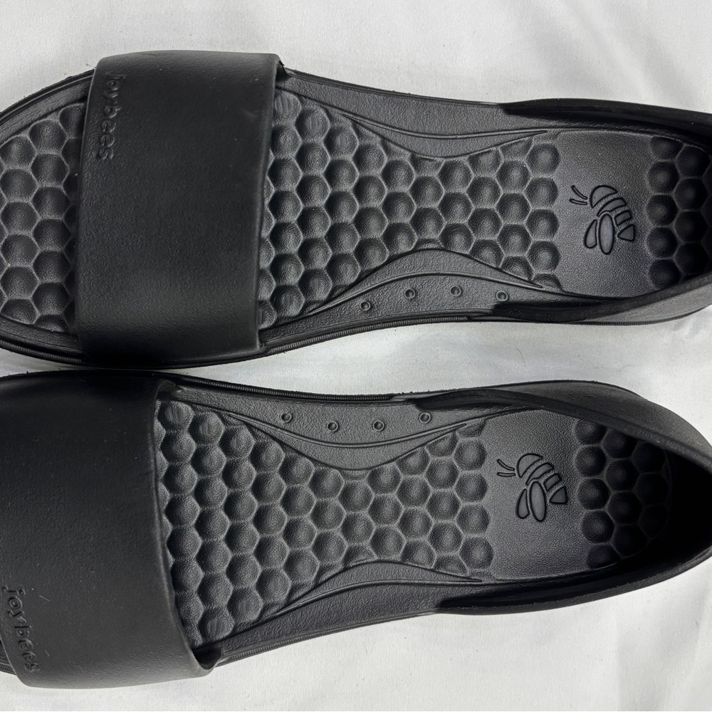 Joybees Women's Black Comfort Sandals